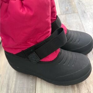 Northside Pink and Black Winter Boots